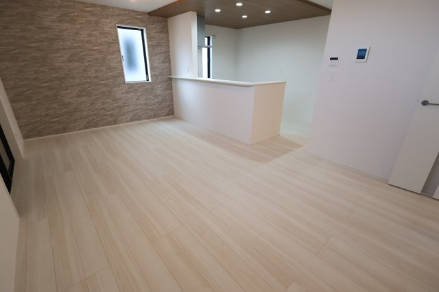 《仲介手数料無料》見沼区深作５丁目117(4号棟)新築一戸建てグラファーレ