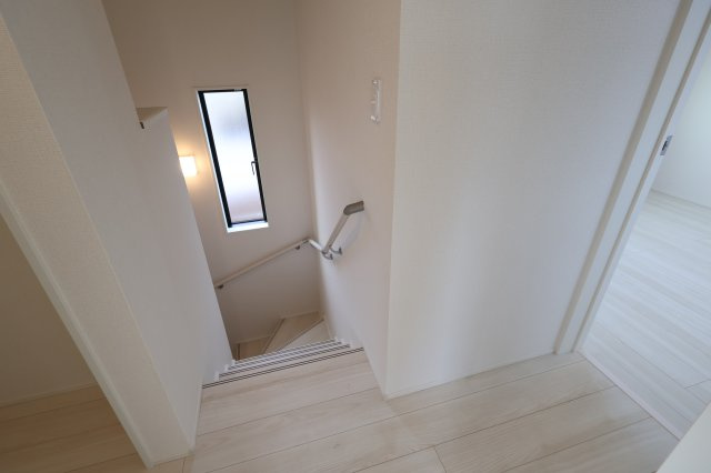 《仲介手数料無料》見沼区深作５丁目117(4号棟)新築一戸建てグラファーレの内装|撮影日 2025年11月4日 15:15 晴れ