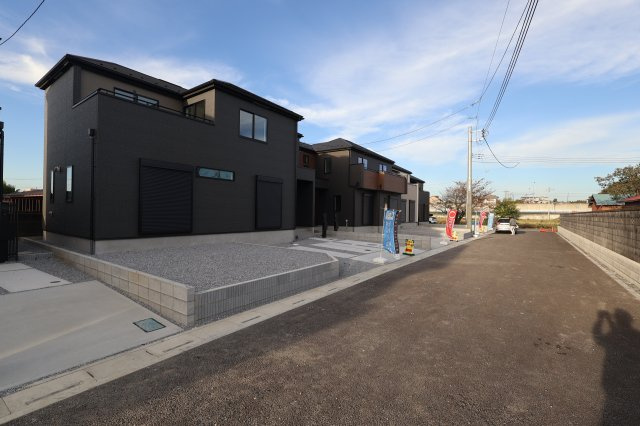 《仲介手数料無料》見沼区深作５丁目117(4号棟)新築一戸建てグラファーレの外観|撮影日 2025年11月4日 15:15 晴れ