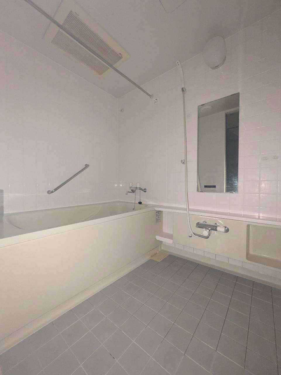 横浜公園通り弐番館の浴室