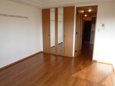 【内装】 | ベルメゾンⅡ | 洋室