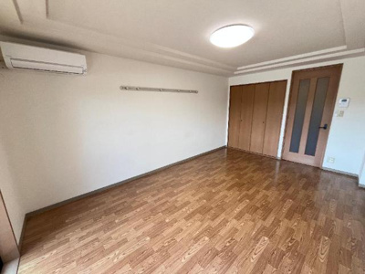 【内装】 | ル・ヴァンデスト | 洋室