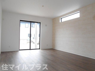 【居間・リビング】 | 郡山市横塚5丁目新築一戸建て4棟 | リビングです