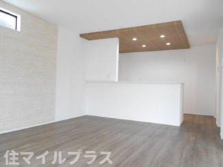 【居間・リビング】 | 郡山市横塚5丁目新築一戸建て4棟 | ゆったり過ごせるリビングです