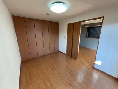 【内装】 | コンフォース大開 | 洋室