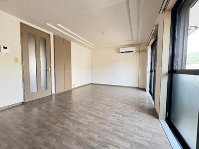 【居間・リビング】 | ウエストヒルズ | リビング