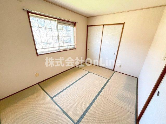 ツインコートいたくらの内装
