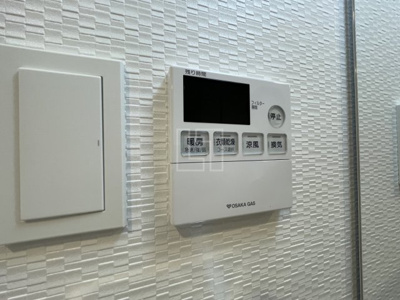 【設備】 | S-RESIDENCE堺筋本町Deux | S-RESIDENCE堺筋本町Deux（エスレジデンス堺筋本町ドゥー）　浴室換気乾燥暖房機