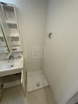 【設備】 | S-RESIDENCE堺筋本町Deux | S-RESIDENCE堺筋本町Deux（エスレジデンス堺筋本町ドゥー）　室内洗濯パン