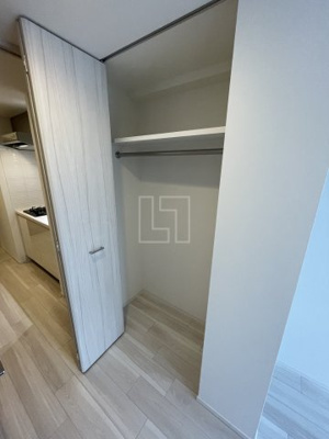 【収納】 | S-RESIDENCE堺筋本町Deux | S-RESIDENCE堺筋本町Deux（エスレジデンス堺筋本町ドゥー）　クローゼット