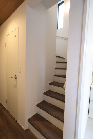 《仲介手数料無料》見沼区深作５丁目117(5号棟)新築一戸建てグラファーレの内装|2025年11月4日 15:15 晴れ