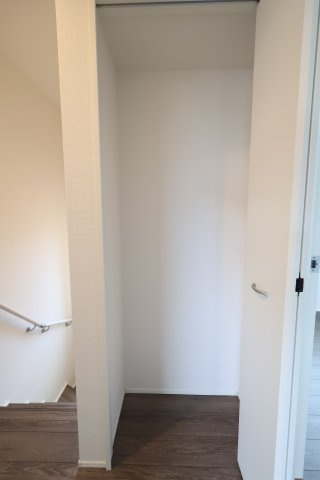 《仲介手数料無料》見沼区深作５丁目117(5号棟)新築一戸建てグラファーレの収納|2025年11月4日 15:15 晴れ