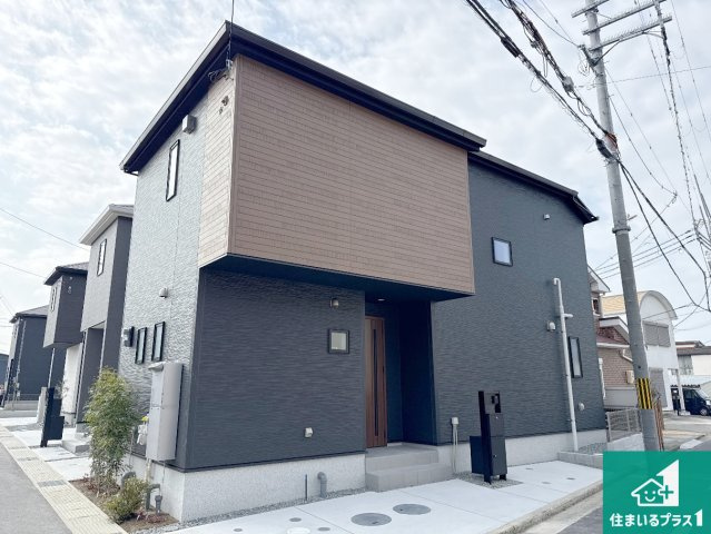泉佐野市長滝　第1期　新築一戸建ての外観|お客様に長く安心して住んでいだだける事にこだわった家づくり！住んでからのアフターサービスにもしっかりと取り組んでいます！