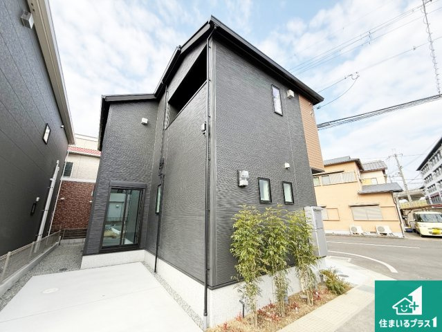 泉佐野市長滝　第1期　新築一戸建ての外観|お客様に長く安心して住んでいだだける事にこだわった家づくり！住んでからのアフターサービスにもしっかりと取り組んでいます！