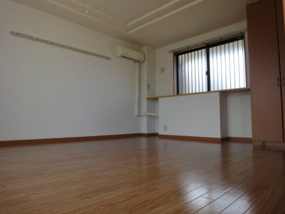 【内装】 | アンテノール | 洋室