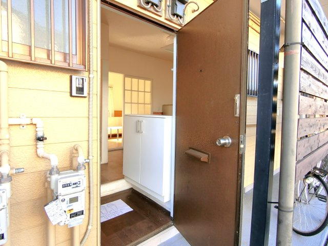 パルトネール東郷の玄関