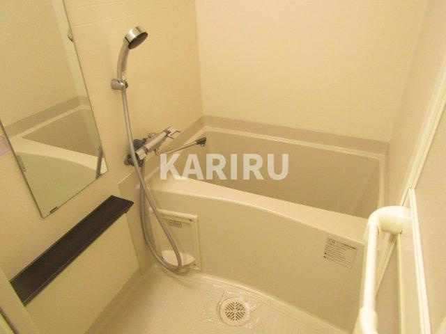 ファステート蒲生公園アペルザの浴室