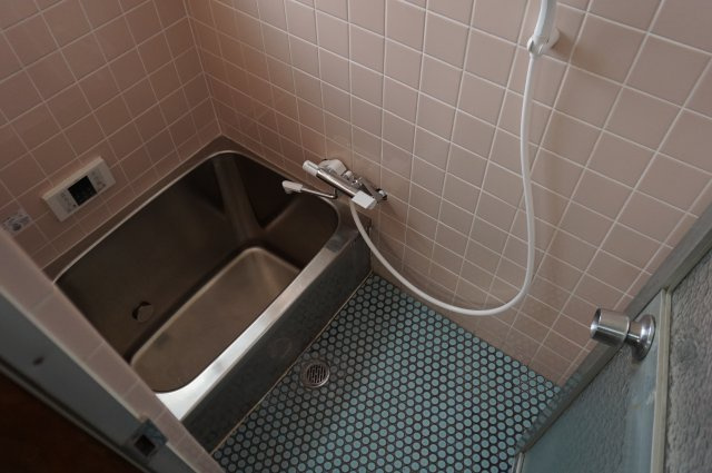 下小阪1丁目貸家の浴室