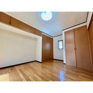 町屋町末廣貸家の内装