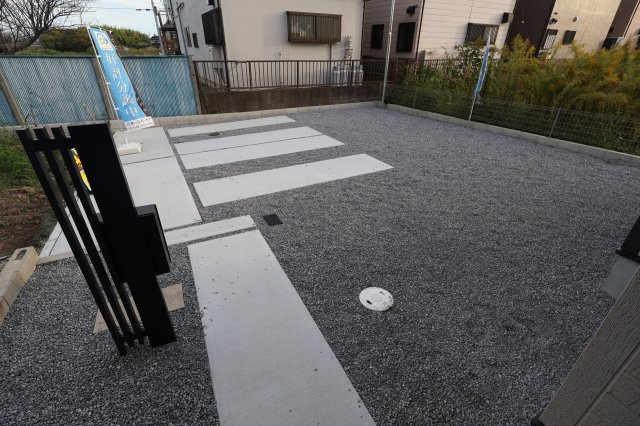 【外観】 | 《仲介手数料無料》見沼区深作５丁目117(6号棟)新築一戸建てグラファーレ | 2025年11月4日 15:15 晴れ