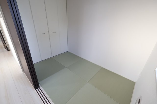 【和室】 | 《仲介手数料無料》見沼区深作５丁目117(6号棟)新築一戸建てグラファーレ | 2025年11月4日 15:15 晴れ