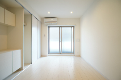 リブリ・Taurusの内装|明るい色調の室内です