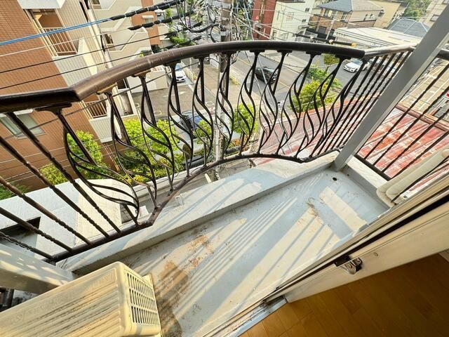 ガーデン花小金井のバルコニー