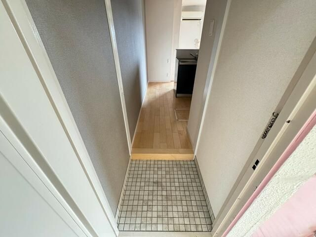 ガーデン花小金井の玄関