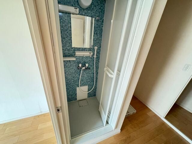 ガーデン花小金井の浴室