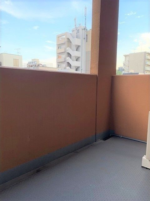 ＬａＭａｉｓｏｎｄｅＫＡＫＥＧＡＷＡのバルコニー