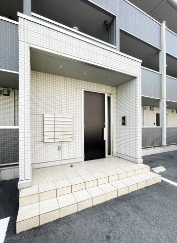 アイリーブ南佐古のエントランス