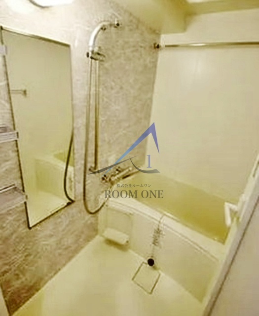 アルテシモ　リーノの浴室|お風呂です。