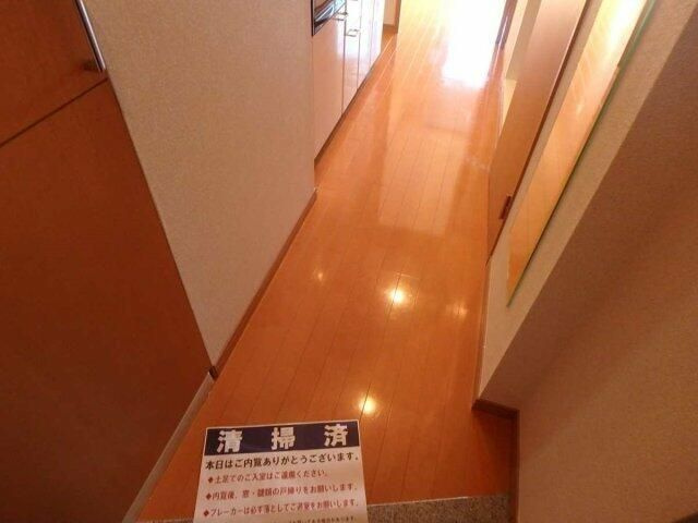 パレステュディオ渋谷ＷＥＳＴの玄関