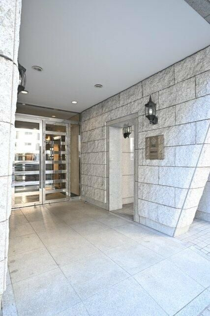 パレステュディオ渋谷ＷＥＳＴのエントランス