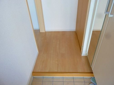 【玄関】 | グランアウローラⅦ | ゆったりとした玄関です