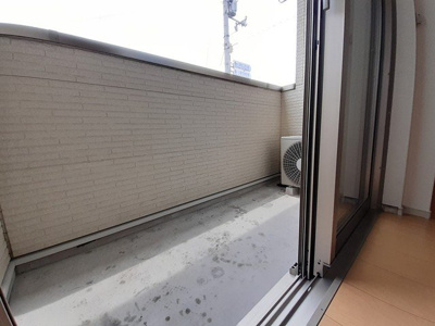 【バルコニー】 | マーベラス・アンジュⅠ | お洗濯にも便利なバルコニー付き