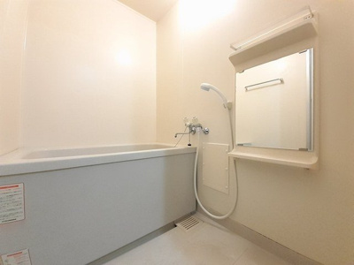 【浴室】 | エルガーデン | コンパクトで使いやすいお風呂です