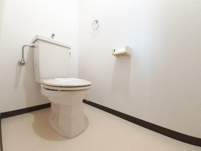 【トイレ】 | エルガーデン | 清潔感のあるトイレです