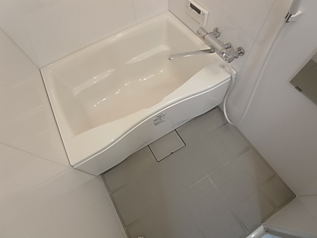 神戸市兵庫区塚本通８丁目の賃貸マンションの浴室