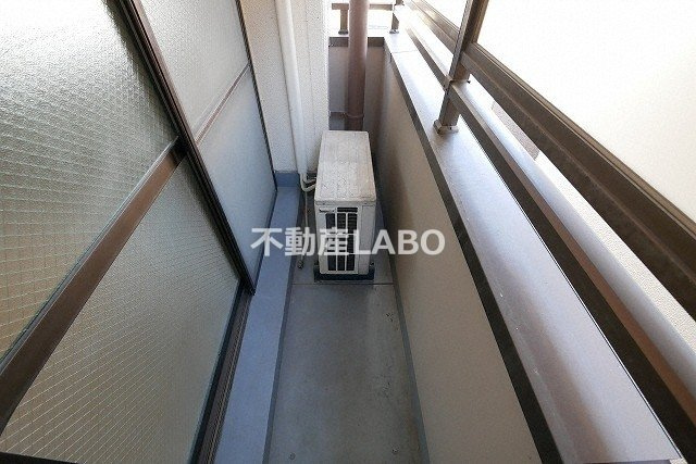 チュリスアベノのバルコニー