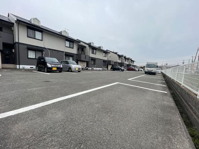 【駐車場】 | ピュアハイツ有本Ⅰ