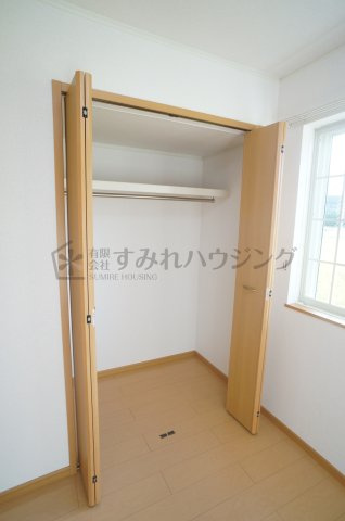 ソレイユⅡの玄関|参考、同建物・同間取りの号室