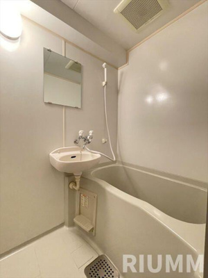 【浴室】 | スカイコート新宿御苑前