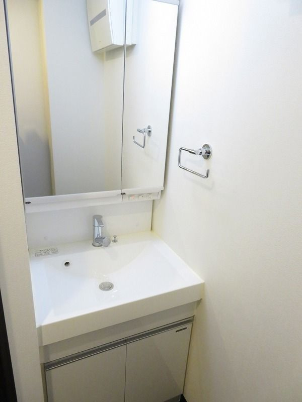 ラクラス月島の独立洗面台