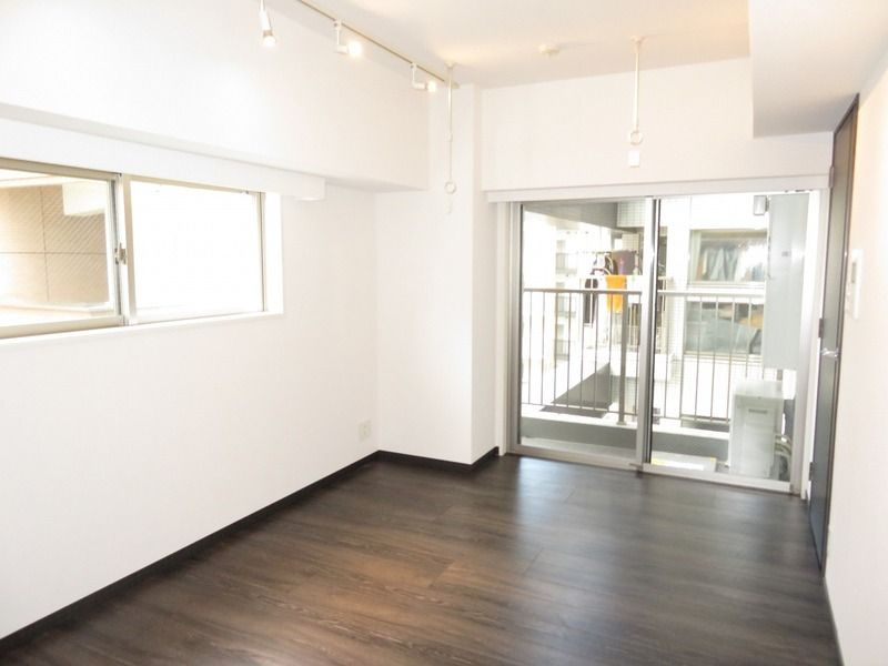 ラクラス月島の内装