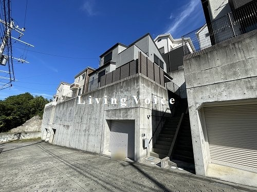 【外観】 | 【仲介手数料０円】座間市入谷東4丁目　中古一戸建て | 座間市入谷東4丁目　中古一戸建て