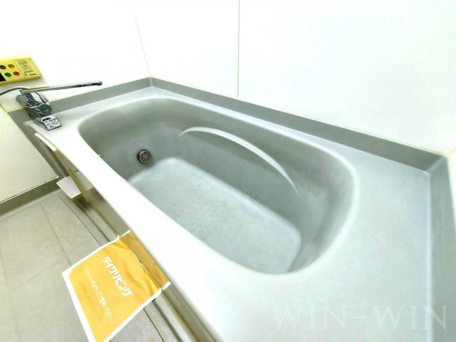 リビングタウン下地 Bの浴室|イメージ（同建物内・同間取りの写真）