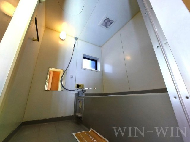 リビングタウン下地 Bの浴室|イメージ（同建物内・同間取りの写真）