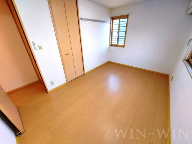 リビングタウン下地 Bの寝室|イメージ（同建物内・同間取りの写真）