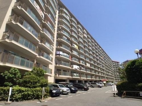 クローバーハイツ森小路二号棟　9階